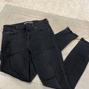 joes Jean black skinny with frayed detail at ankles